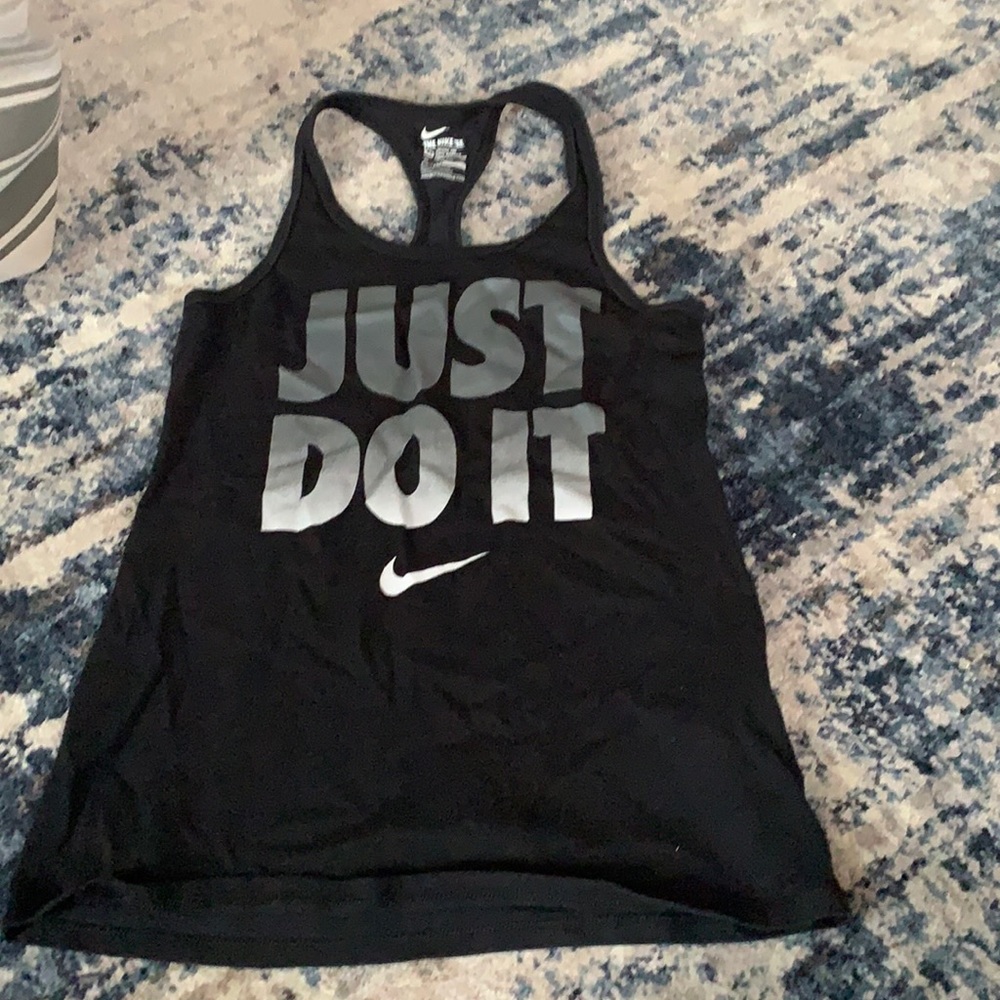 Nike tank